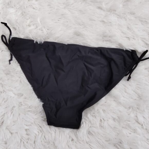 BLACK FULL COVERAGE SWIMSUIT - Picture 4 of 5